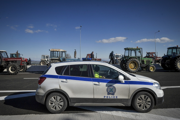 Μπλόκα αγροτών: Οι νέες κυκλοφοριακές ρυθμίσεις στην εθνική Αθηνών - Θεσσαλονίκης