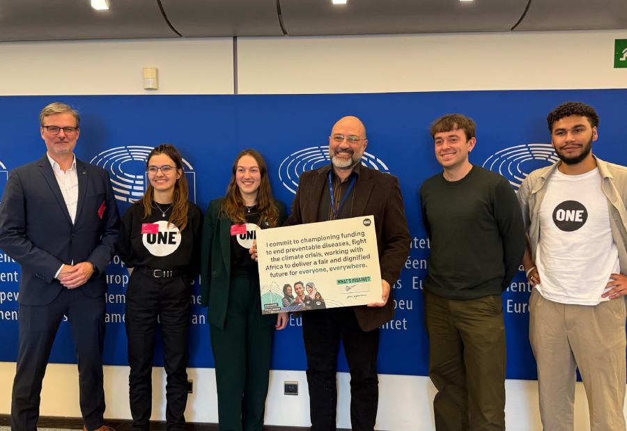 Σάκης Αρναούτογλου: Στήριξη στο όραμα της ONE Campaign για έναν πιο δίκαιο κόσμο