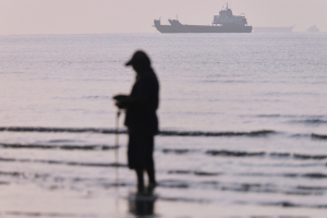 Τραμπ: Προειδοποιεί το Ιράν για το κλείσιμο των Στενών του Ορμούζ - «Αν τα κλείσετε, δε θα έχετε χώρα»