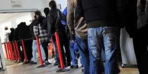 ΟΑΕΔ 170 χιλιάδες παίρνουν επίδομα ανεργίας