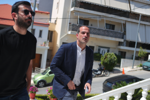 Νέα Αριστερά: Η ΕΛΑΣ ενστερνίζεται το σκεπτικό της κυβέρνησης για τη μη μείωση του ΦΠΑ