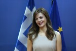 Η Αχτσιόγλου για την καθυστέρηση καταβολής δεδουλευμένων