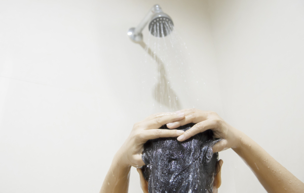 Πόσο συχνά πρέπει να κάνετε μπάνιο, σύμφωνα με τους ειδικούς