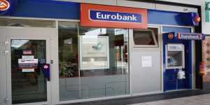 Eθελούσια έξοδο στην Eurobank