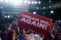 Εκλογές ΗΠΑ: Ποιοι περιμένουν τη νίκη Τραμπ στην Ελλάδα