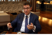 Συμφωνία Pfizer-COVAX για 40 εκατ. εμβόλια ανακοίνωσε ο Μπουρλά