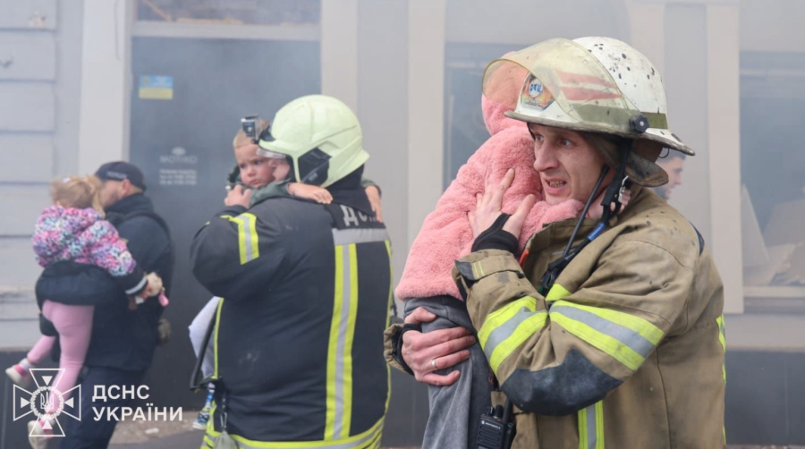 Ουκρανία: Η Ρωσία βομβάρδισε νηπιαγωγείο στο Χάρκοβο - Οργή Ζελένσκι