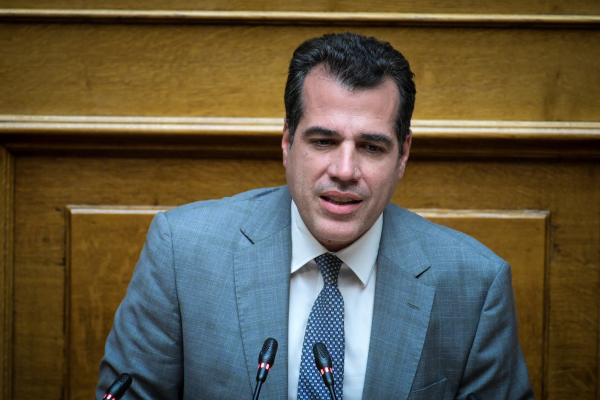 Η απάντηση Πλεύρη για τους γιατρούς του Μαζωνάκη: «Πήρα μόνο συμβουλές, καμία συνεργασία»