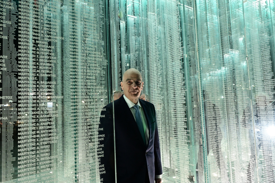 Δένδιας: Εγκώμιο στους 121.692 νεκρούς των πολέμων της Ελλάδας