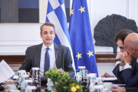 Δημοσκόπηση ALCO: Χειρότερη επίδοση Μητσοτάκη (56%) από την ίδια την κυβέρνησή του (53%)