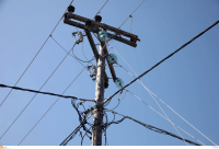 Το Reuters «γκρεμίζει» το ελληνικό αφήγημα: 12 φορές πιο ακριβό το ρεύμα στην Ελλάδα