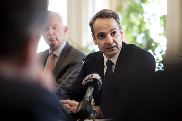 Εκτακτη σύσκεψη αύριο το πρωί στο Μαξίμου για το προσφυγικό