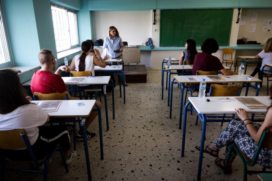 Επίδομα ανεργίας ΟΑΕΔ: Τι ισχύει για τους αναπληρωτές εκπαιδευτικούς