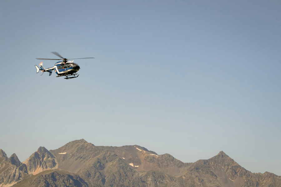 Συνετρίβη ελικόπτερο στην Ελβετία, τρεις νεκροί