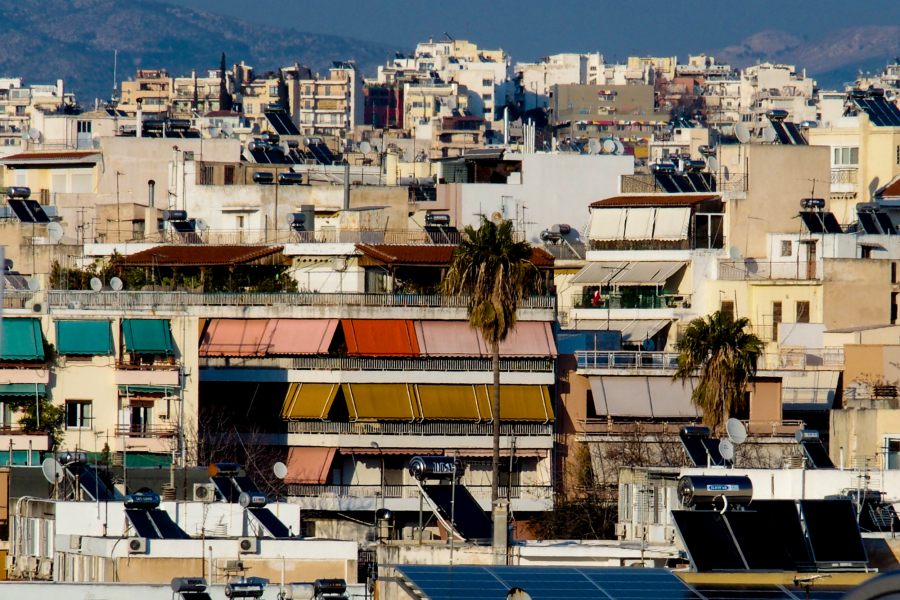 Αναγκαστική στροφή στα παλαιά ακίνητα - Πόσο αυξήθηκαν οι τιμές