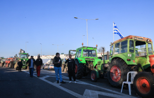 Πρωτοχρονιά στα μπλόκα αποφασίζουν οι αγρότες