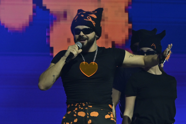 Eurovision 2026: Ξεσήκωσε ο Akylas με το «Ferto» - Η εμφάνισή του στη σκηνή (Βίντεο)