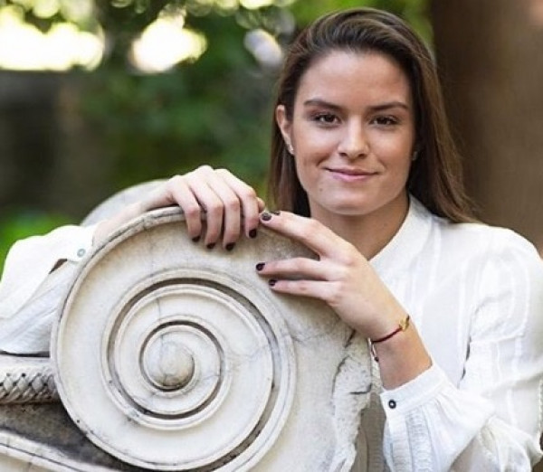 Από ποιο νησί εμπνεύστηκε το γούρι του ο οίκος Zeus +Dione της Μαρέβας Μητσοτάκη; (φωτο)