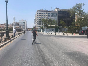 Λήξη συναγερμού στη Θεσσαλονίκη: Βαλίτσα με εργαλεία το ύποπτο αντικείμενο στο Μνημείο του Ολοκαυτώματος