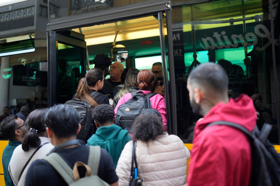 Σπάνια ατμοσφαιρικά φαινόμενα που έχουν προκαλέσει στο παρελθόν μεγάλα μπλακ άουτ