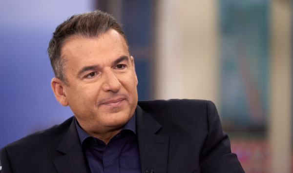 Λιάγκας για τραγουδιστή που κατηγορείται για σεξουαλική κακοποίηση: «Είναι πολύ μεγάλο όνομα»