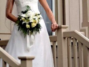 Έδωσαν 25 χιλιάδες ευρώ σε "άπορες κορασίδες" της Πάτρας ως...προίκα