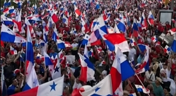 Παναμάς: «Η διώρυγα είναι δική μας» - Διαδηλώσεις κατά ΗΠΑ