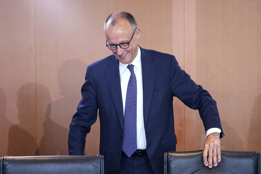 Δημοσκόπηση Γερμανία: Δυσαρέσκεια για την κυβέρνηση και τον καγκελάριο Μερτς