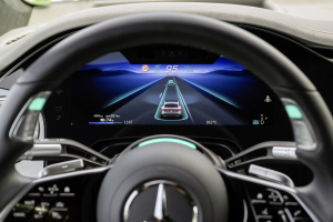 Η Mercedes - Benz έλαβε έγκριση για αυτόνομη οδήγηση επιπέδου 3