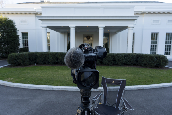 Πήρε φωτιά ο εμπορικός πόλεμος: Οι δασμοί Τραμπ και η απάντηση με ουίσκι, μοτοσυκλέτες και σκάφη