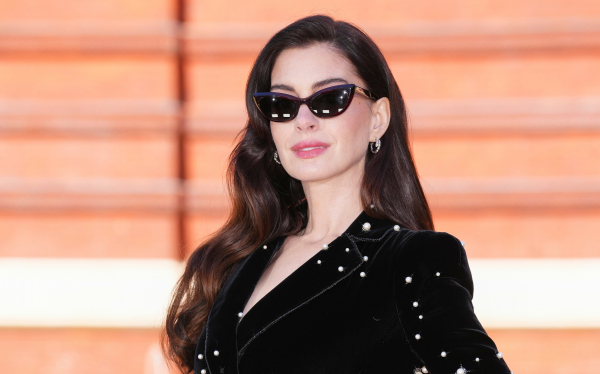 Στον «αέρα» το τρέιλερ για το ψυχολογικό θρίλερ «Verity» με την Αν Χάθαγουεϊ