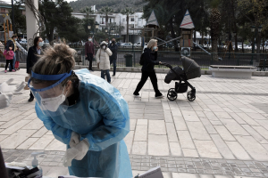 Σχεδόν τριπλάσια τα κρούσματα σήμερα 5 Ιουλίου στην Κρήτη απ' ότι στη Θεσσαλονίκη
