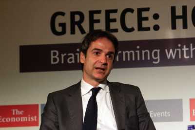 Την μελέτη με τις επιπτώσεις της εξόδου της χώρας απο ευρώ ζητά ο Μητσοτάκης