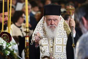 Η κυβέρνηση δίνει αυξήσεις 100% στο μισθούς των Αρχιερέων, ένεση ρευστότητας στους παρόχους ρεύματος, τα τέλη των τυχερών παιγνίων, το backlog της ΓΕΚ ΤΕΡΝΑ και τι αλλάζει στη παραχώρηση του ΣΕΦ