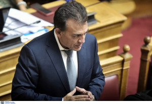 Βρούτσης: Ρύθμιση ασφαλιστικών οφειλών για ελ. επαγγελματίες, αυτοαπασχολούμενους, αγρότες σε πέντε δόσεις- Τον Μάρτη η πρώτη καταβολή