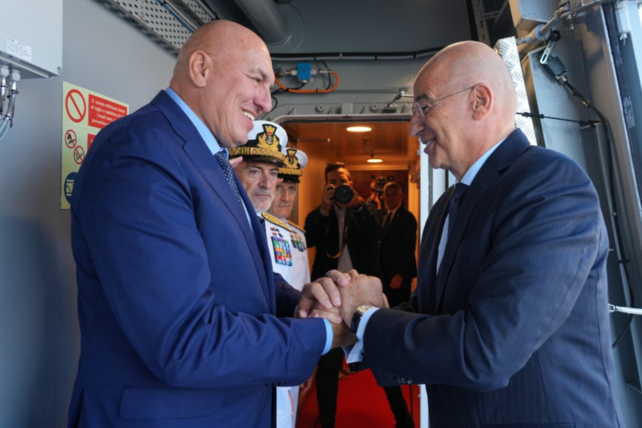 Συνάντηση Δένδια με τον Ιταλό ομόλογό του