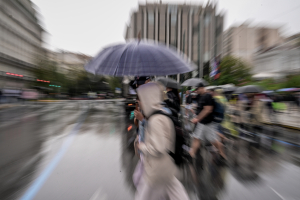Καιρός: Πού θα πέσουν και σήμερα ισχυρές καταιγίδες