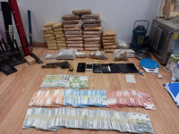 Εξαρθρώθηκε σπείρα με 21,5 κιλά ηρωίνης στην Αθήνα