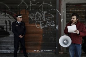 Οι συμβασιούχοι κλιμακώνουν τις κινητοποιήσεις τους