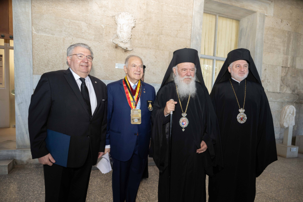 Το 4o συνέδριο αρχόντων Οικουμενικού Πατριαρχείου τιμά τη Γιούλια Ναβάλναγια