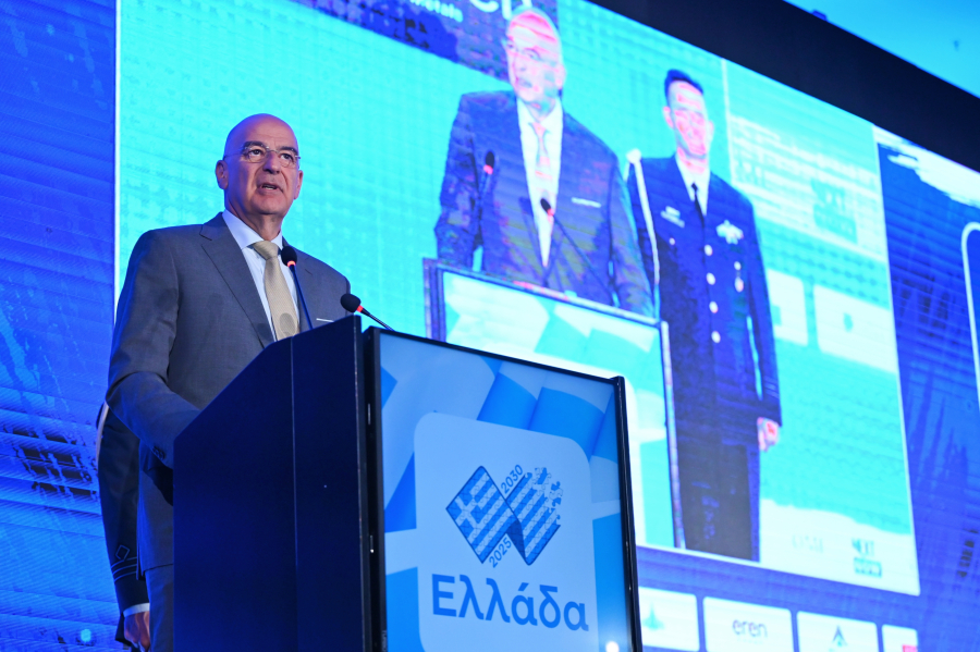 Ο Νίκος Δένδιας χαράζει τον οδικό χάρτη της επόμενης δεκαετίας - «Ώρα για μια νέα εθνική στρατηγική στην Άμυνα»