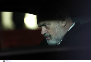 Έντι Ράμα: «Δεν έχουμε τίποτα προσωπικό με τον Κυριάκο Μητσοτάκη»