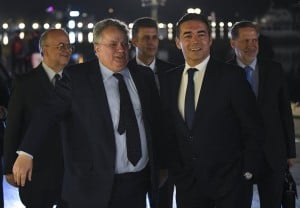 Μήνυση της Ομοσπονδίας Μακεδόνων στον Κοτζιά για &quot;εσχάτη προδοσία&quot;