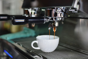 Γνωστή εταιρεία καφέ ανοίγει νέα καταστήματα στην Ελλάδα