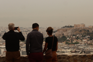 Καιρός: Κορύφωση ζέστης την ερχόμενη εβδομάδα, συνεχή παρουσία σκόνης