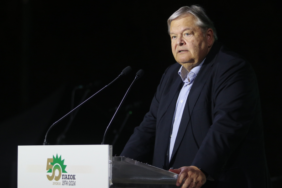 Οριστικό: Στον Βενιζέλο καταλήγει ο Ανδρουλάκης για Πρόεδρο της Δημοκρατίας