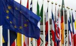 Bloomberg: Ενδείξεις ότι Ελλάδα και δανειστές είναι κοντά σε συμφωνία