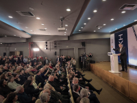 «Οι δημοσκοπήσεις μετρούν τη σκιά μου, σε λίγο θα μετρήσουν πραγματικά εμένα»