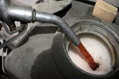 Μέτρα κατά του λαθρεμπορίου καυσίμων εξετάζει η κυβέρνηση