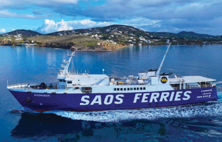 Φολέγανδρος: Πέντε τραυματίες μετά από πρόσκρουση πλοίου στο φανάρι του λιμανιού